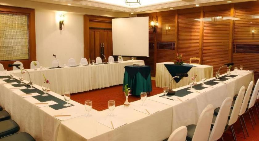 Lake View Hotel And Golf Club Hua Hin Dış mekan fotoğraf